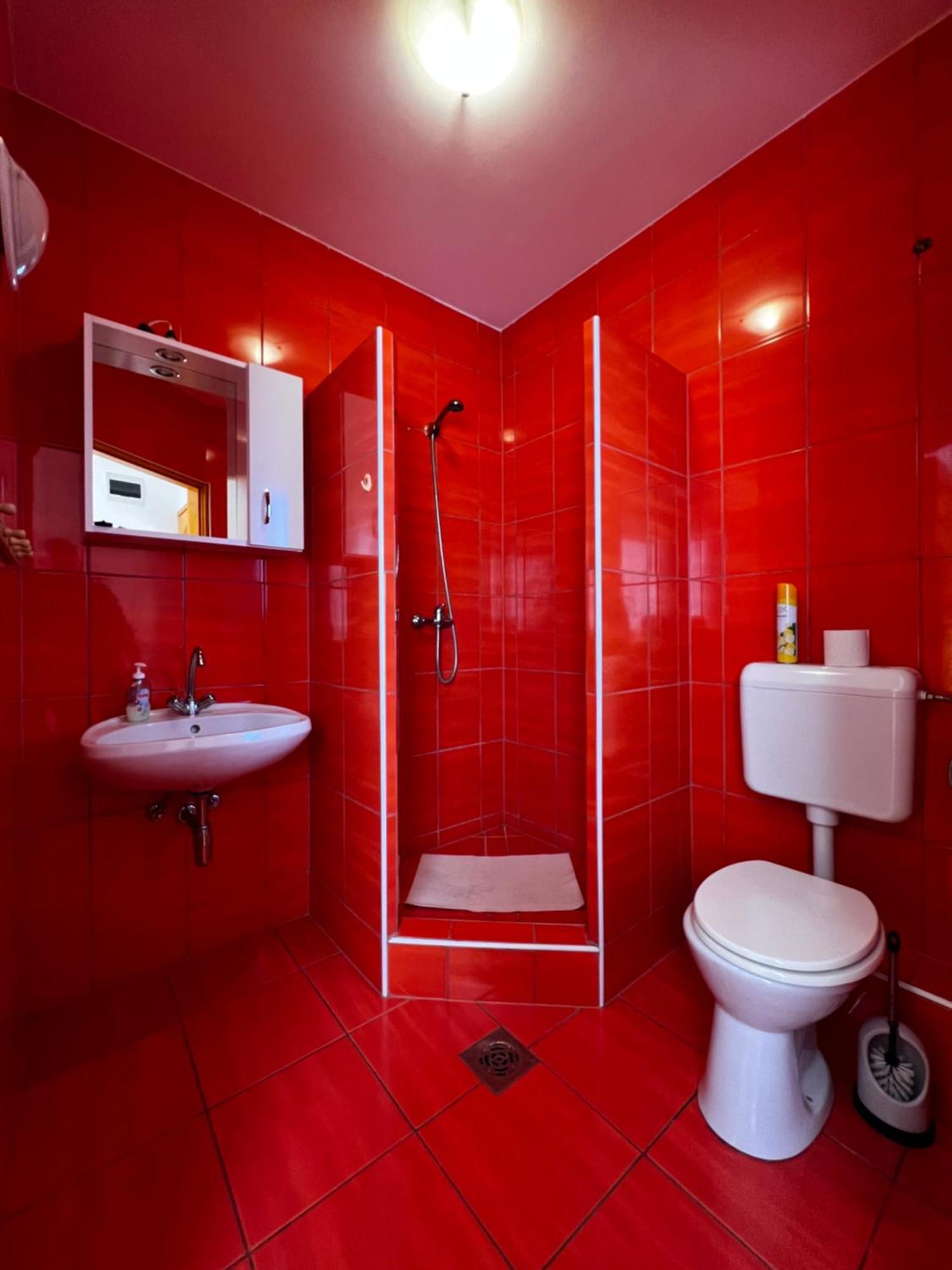 Aqua Thermal Soterapia Es Apartmanhaz Püspökladány 외부 사진
