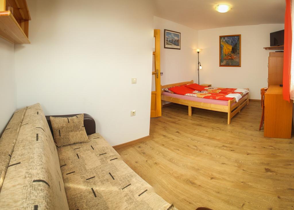 Aqua Thermal Soterapia Es Apartmanhaz Püspökladány 외부 사진